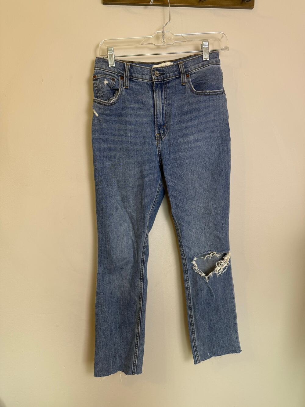 Abercrombie & Fitch The 90s Slim Straight Ultra High Rise W27